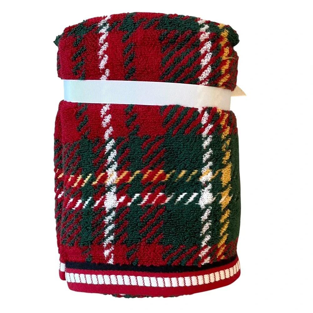 2 Caro Home Holiday Plaid Cotton Hand Towels Christmas Red Green Tartan NEW